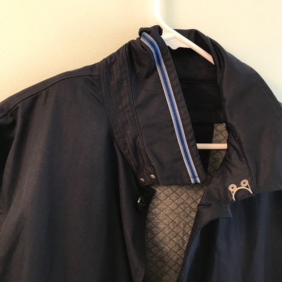 Banana Republic trench w/ removable lining - Picture 4 of 8